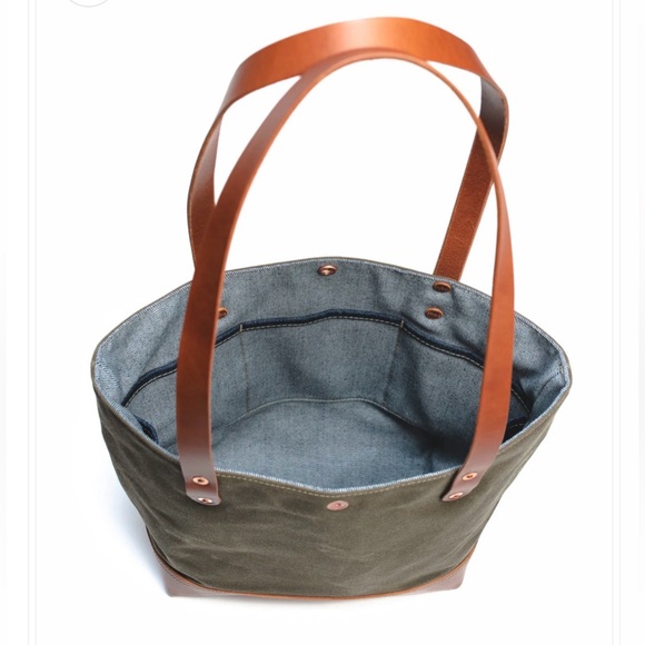 North End Bag Co. “The Claire” - Picture 3 of 16